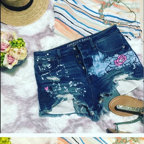 Welcome to my closet! 🤗 💋🥰Please read below👇🏻 - Picture 9 of 16